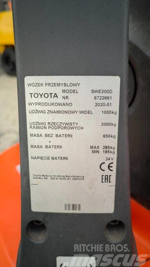 Toyota SWE200D Ručni električni viljuškar