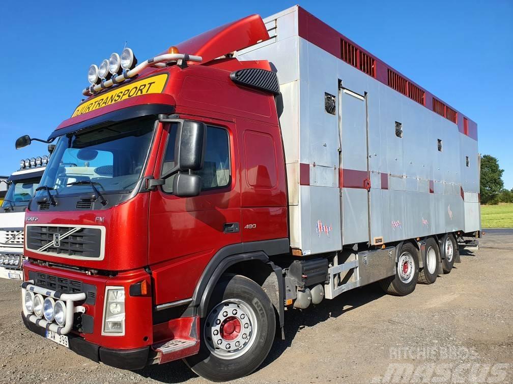 Volvo FM12 Kamioni za prevoz životinja