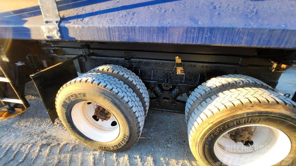 Volvo VHD Snow Plow Truck Snežne daske i plugovi