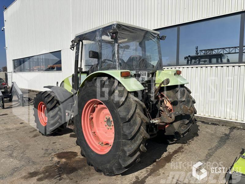 CLAAS CELTIS 446 Traktori