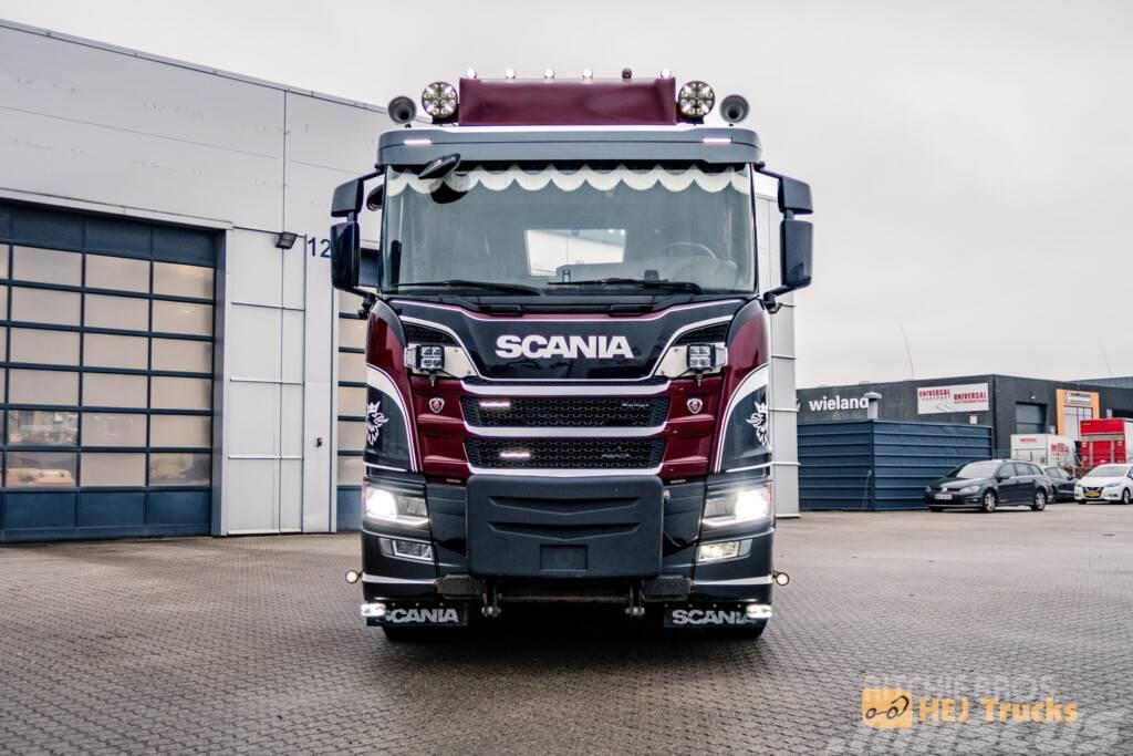 Scania R500 B8x2/*6NB m. Kroghejs Rol kiper kamioni sa kukom za podizanje tereta