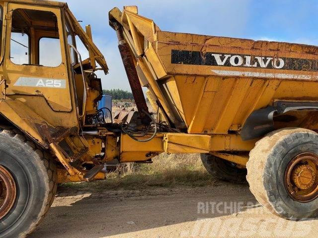 Volvo A25 dumper til ophug Damperi za gradilište