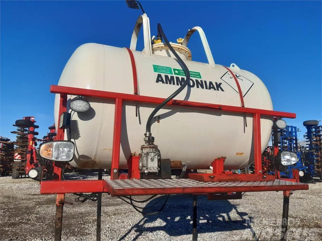 Agrodan Ammoniaktank 1200 kg Ostale poljoprivredne mašine