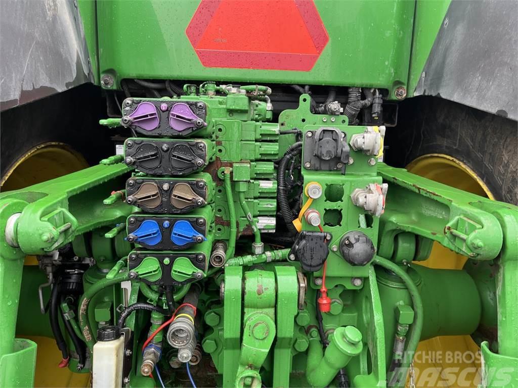 John Deere 7310R Traktori