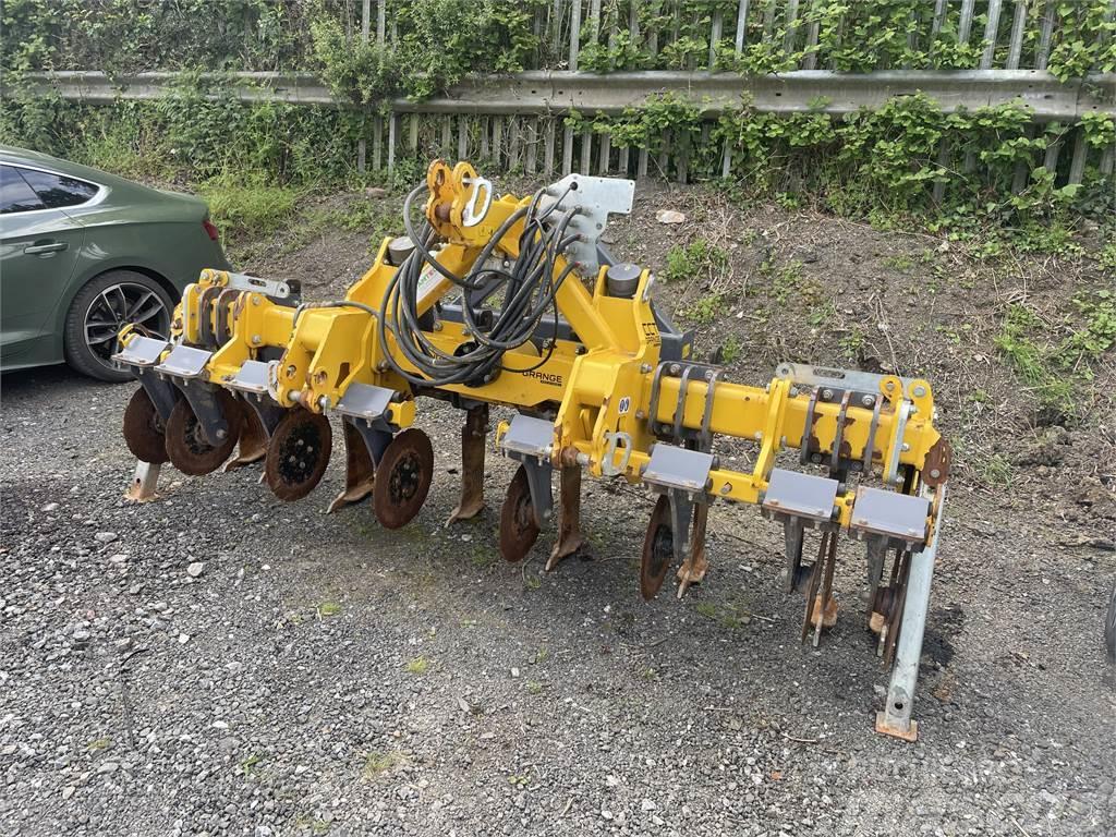  Grange 4m CCT hydraulic folding toolbar Ostale mašine i priključci za obradu tla