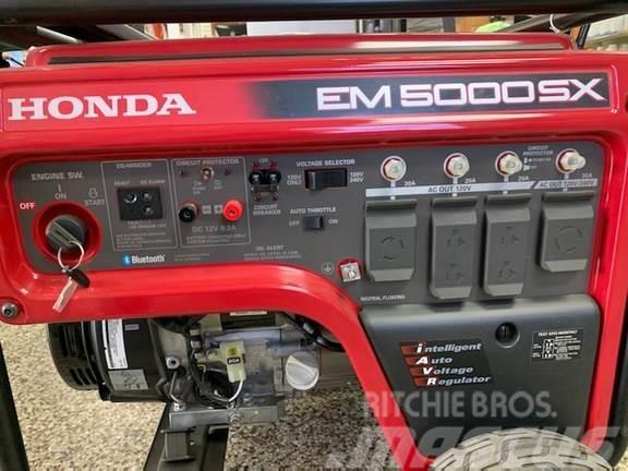 Honda EM5000SX Rasvetni stubovi