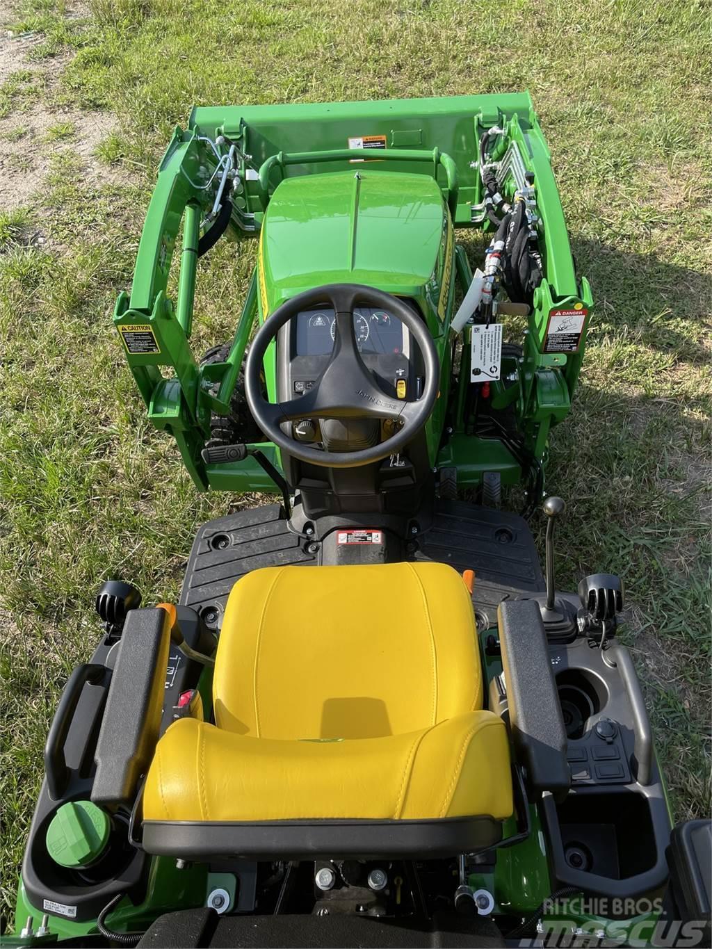 John Deere 1025R TLB Manji traktori