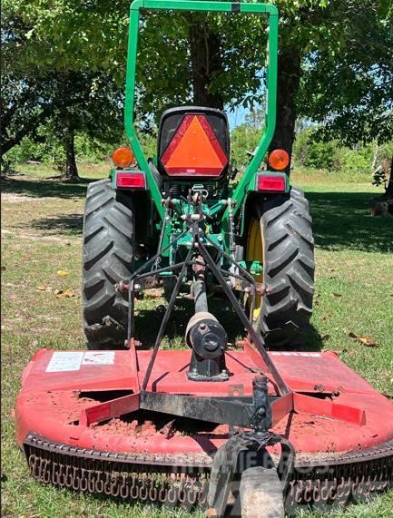 John Deere 3005 Manji traktori