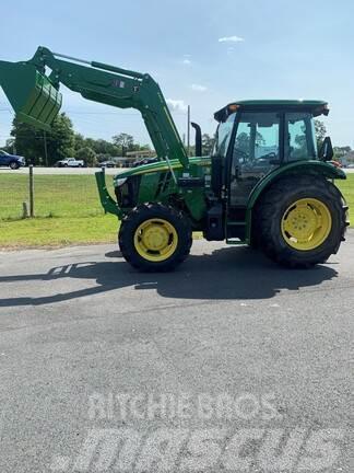John Deere 5090E Manji traktori