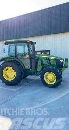 John Deere 5100E Manji traktori