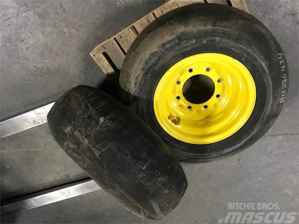 John Deere BN280434 Tire & Wheel ass'm Ostale mašine i oprema za setvu i sadnju
