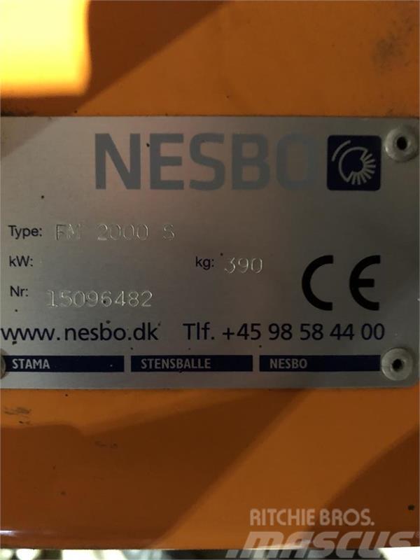 Nesbo FM2000S / Overglemt fejemaskine, ALDRIG brugt Ostale poljoprivredne mašine