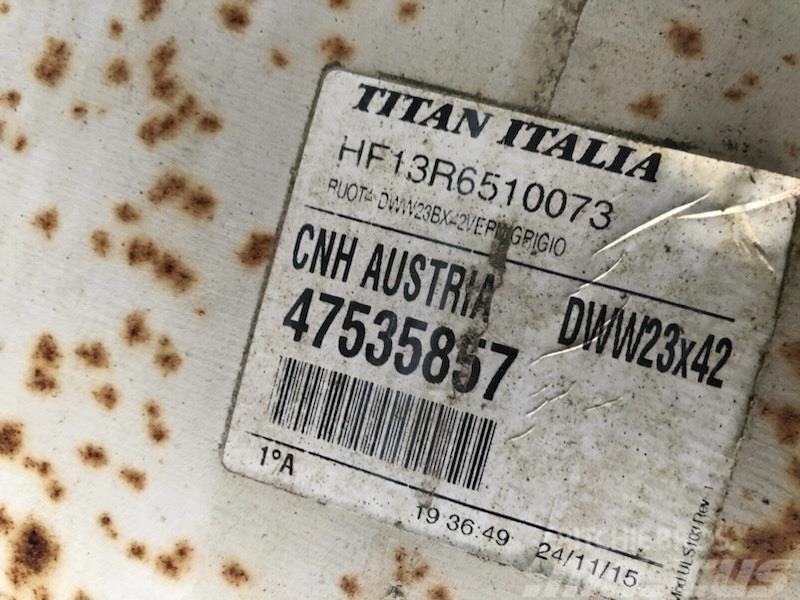 Titan 23x42 10 huls fra NH T7.315 Gume, točkovi i felne