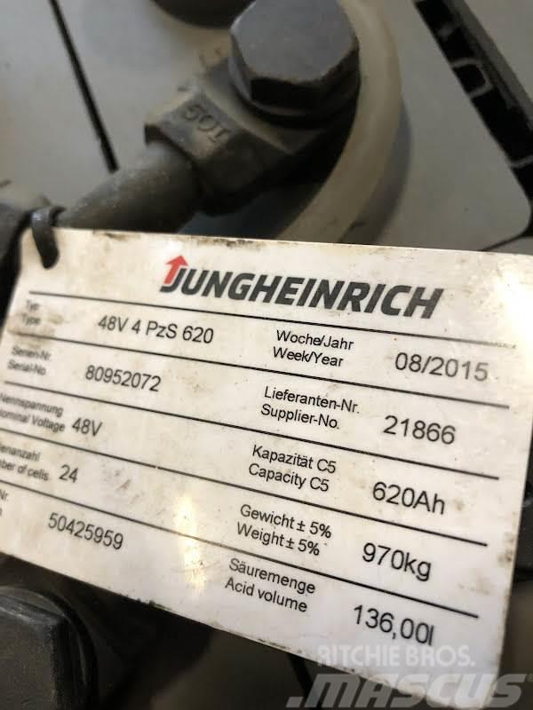 Jungheinrich ETV 116 Viljuškari sa pomičnim stupom