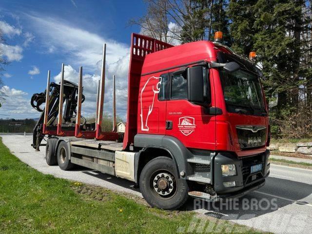 MAN TGX 33.500 4X6 HOLZ KRAN ANHÄNGER Kamioni za drva Šticari