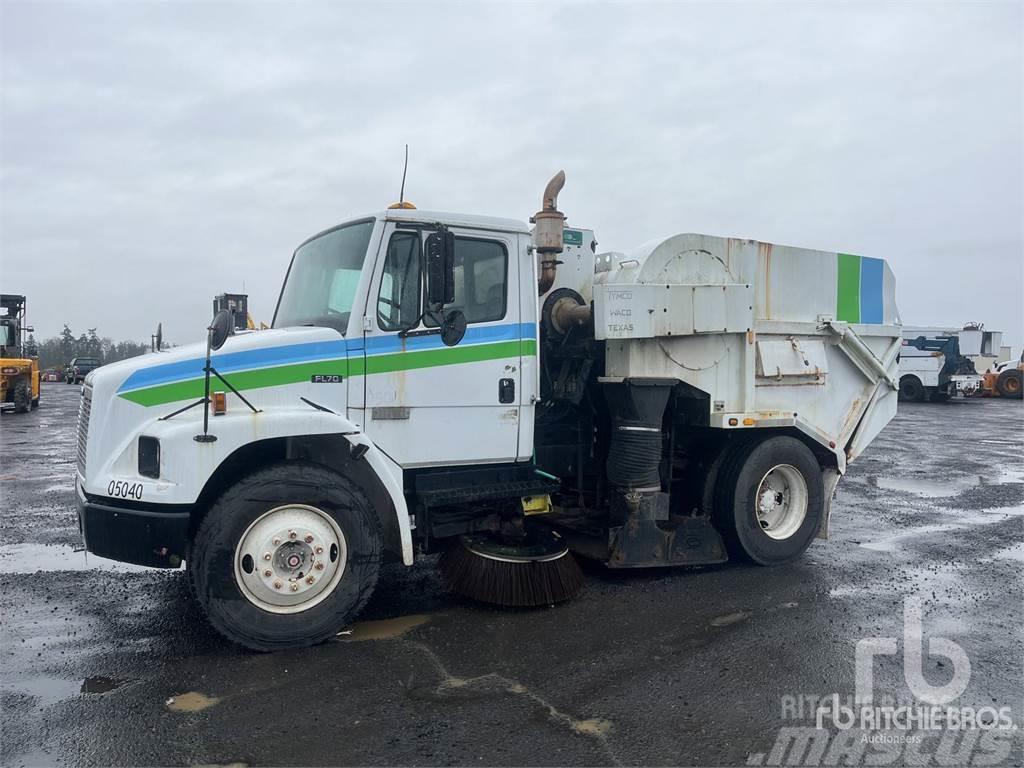 Freightliner FL70 Polovni kamioni za čišćenje