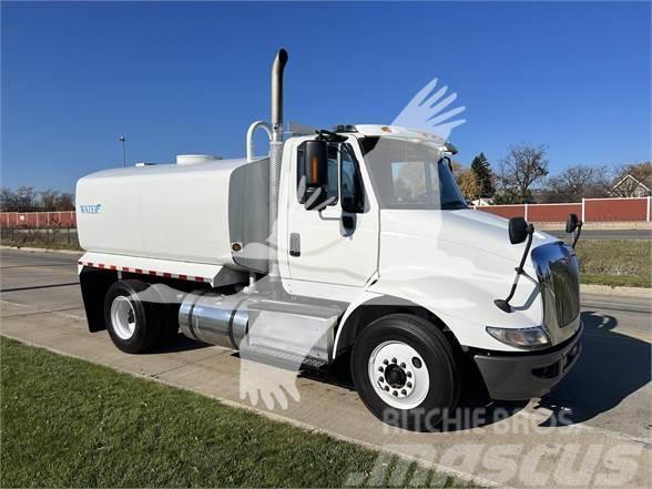 International TRANSTAR 8600 Kamioni cisterne