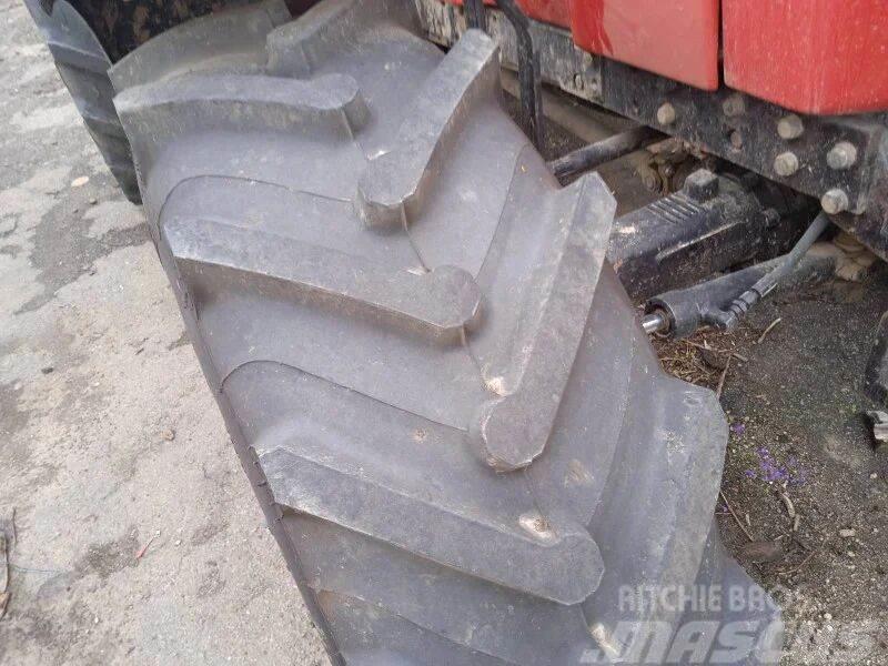 Belarus МТЗ 1523 Traktori