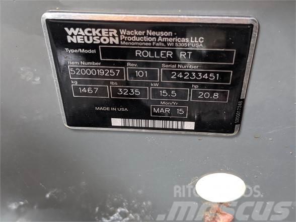 Wacker Neuson RTXSC-3 Vučni vibracioni valjci