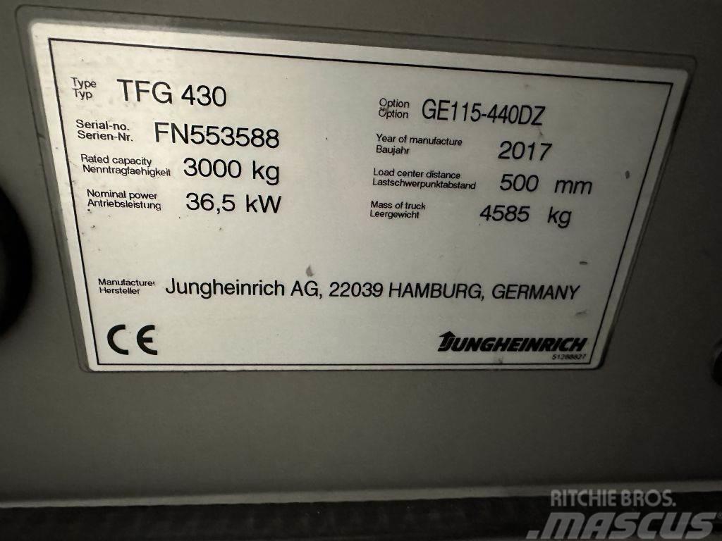 Jungheinrich TFG 430 - TRIPLEX 4,4 m Plinski viljuškari