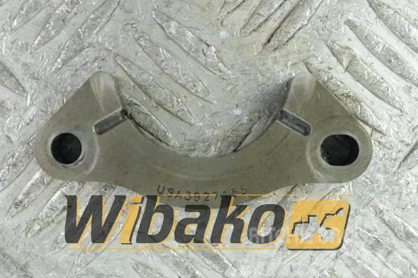 CASE Wspornik oporowy wałka rozrządu for engine Case 6T Ostale komponente za građevinarstvo
